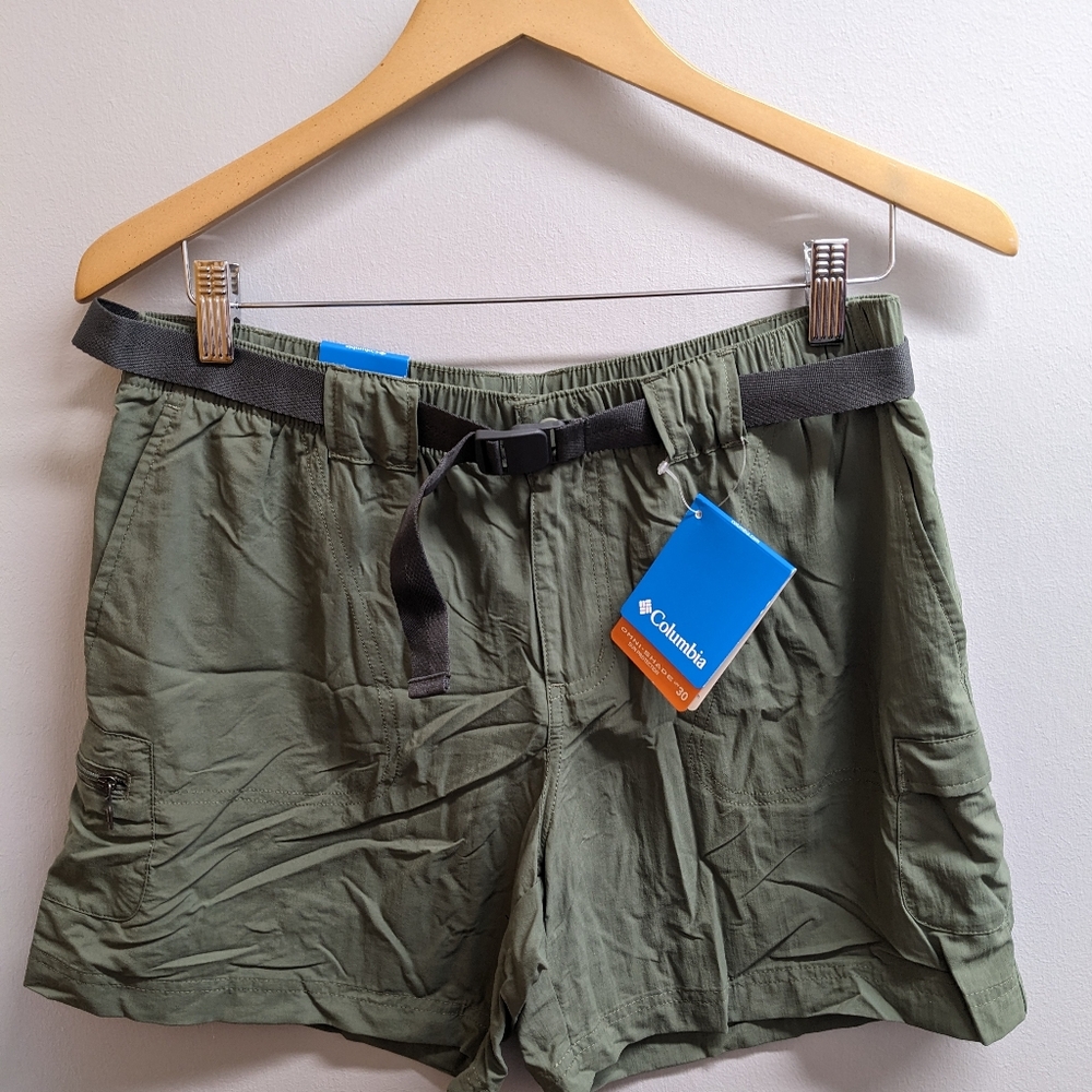 Columbia Women's Sandy River UPF 30 Belted Cargo Shorts Hiking Green Size M